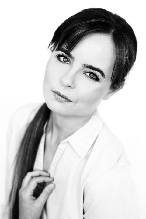 Now Actors - Anna Huband